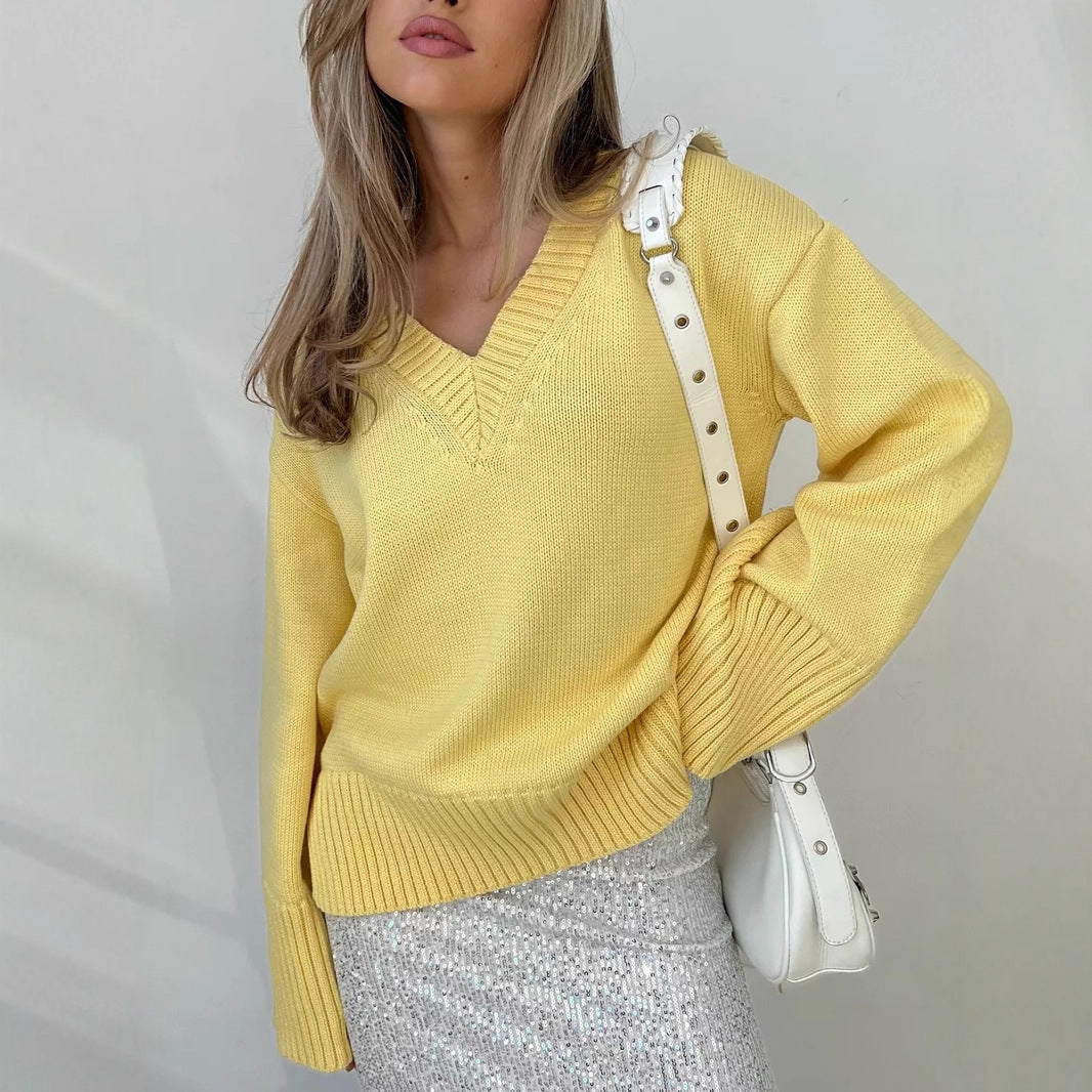 Damen V-Ausschnitt Pullover aus weichem Strick R&B