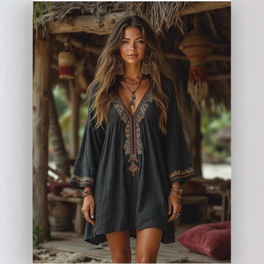 Damen Strandkleid mit kunstvoller Stickerei und weiten Ärmeln R&B