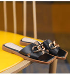Damen Elegante Slipper mit modischem Kettendetail und bequemem Fußbett R&B
