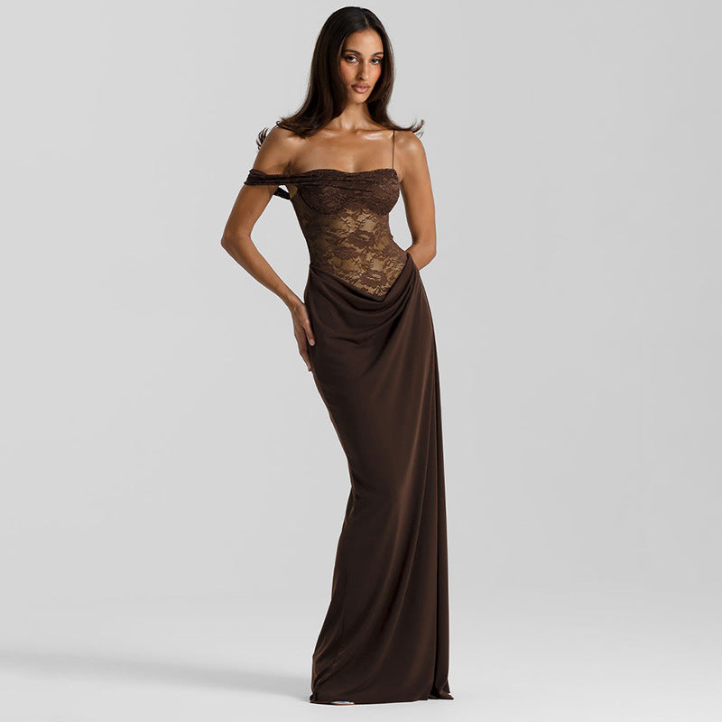 Damen Off-Shoulder Abendkleid mit raffinierten Spitzen-Applikationen und fließendem Material R&B