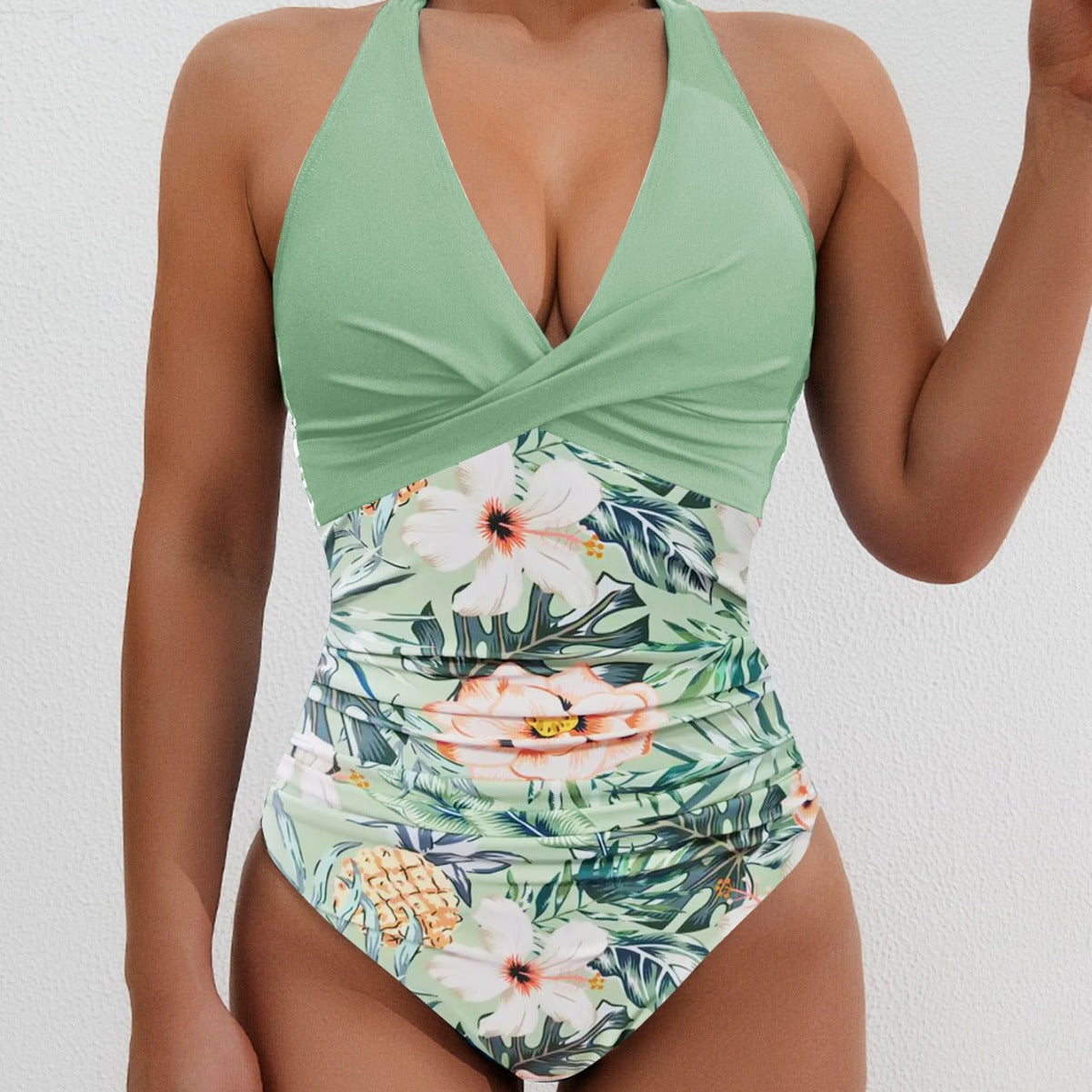 Damen Hochwertiger Einteiler-Badeanzug mit floralem Schnitt und raffiniertem Wickeldesign R&B