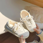 Damen Sportliche Sneaker mit atmungsaktivem Obermaterial und dämpfender Sohle R&B
