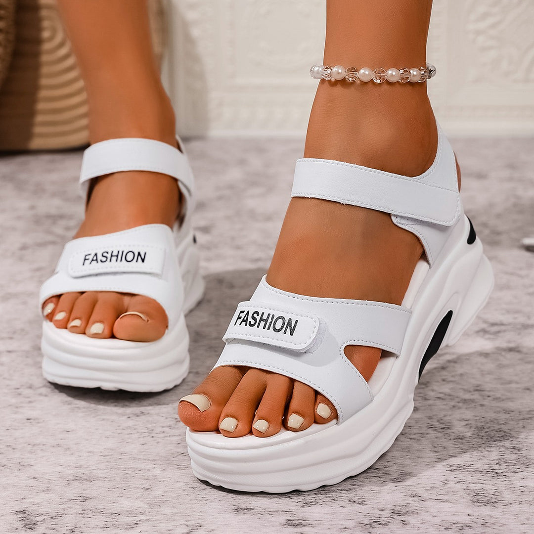 Damen Sportliche Wedge-Sandalen mit verstellbaren Riemen und komfortablem Fußbett R&B