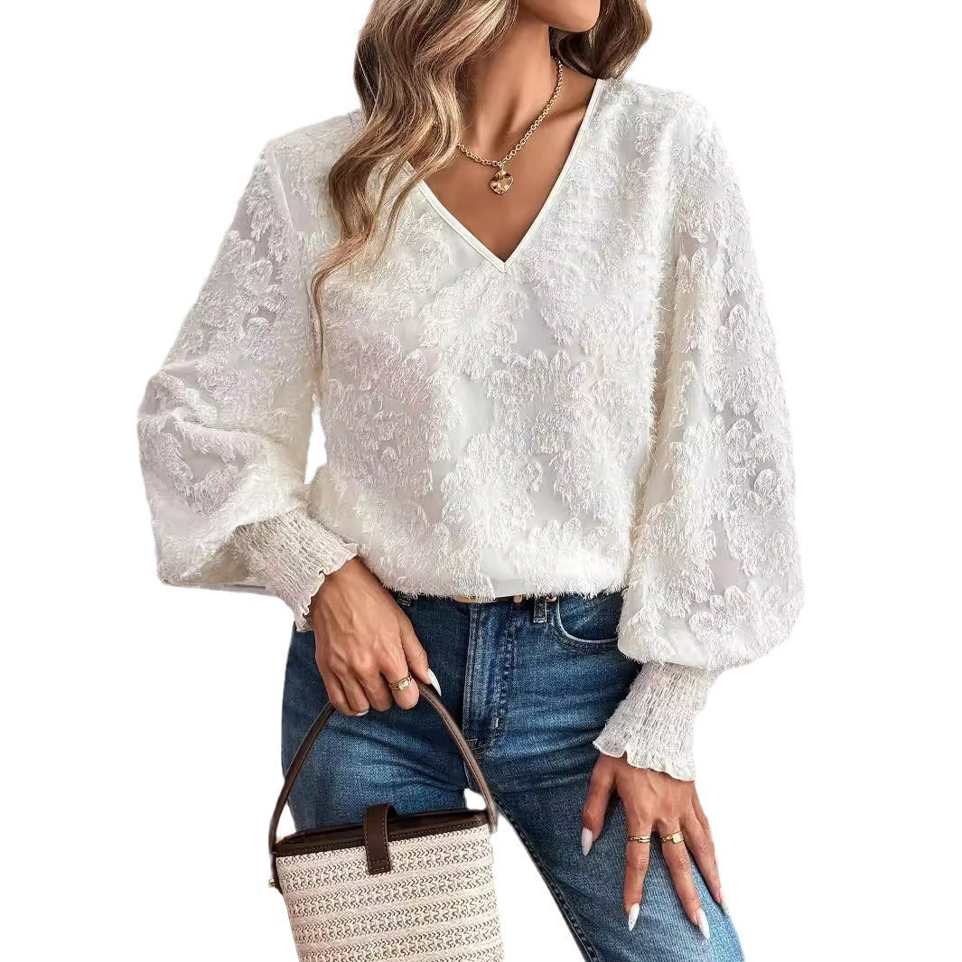 Damen V-Ausschnitt Bluse mit feinen Spitzenakzenten R&B