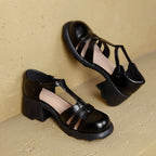Damen Elegante und komfortable T-Strap Pumps