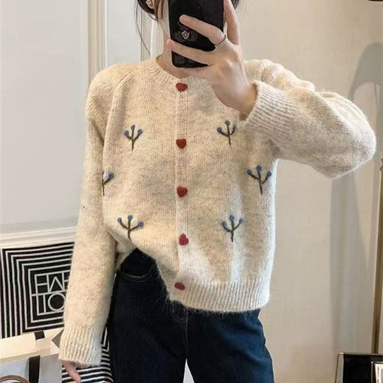 Damen kuscheliger Strickjacke mit Herzen und Blumenstickerei R&B