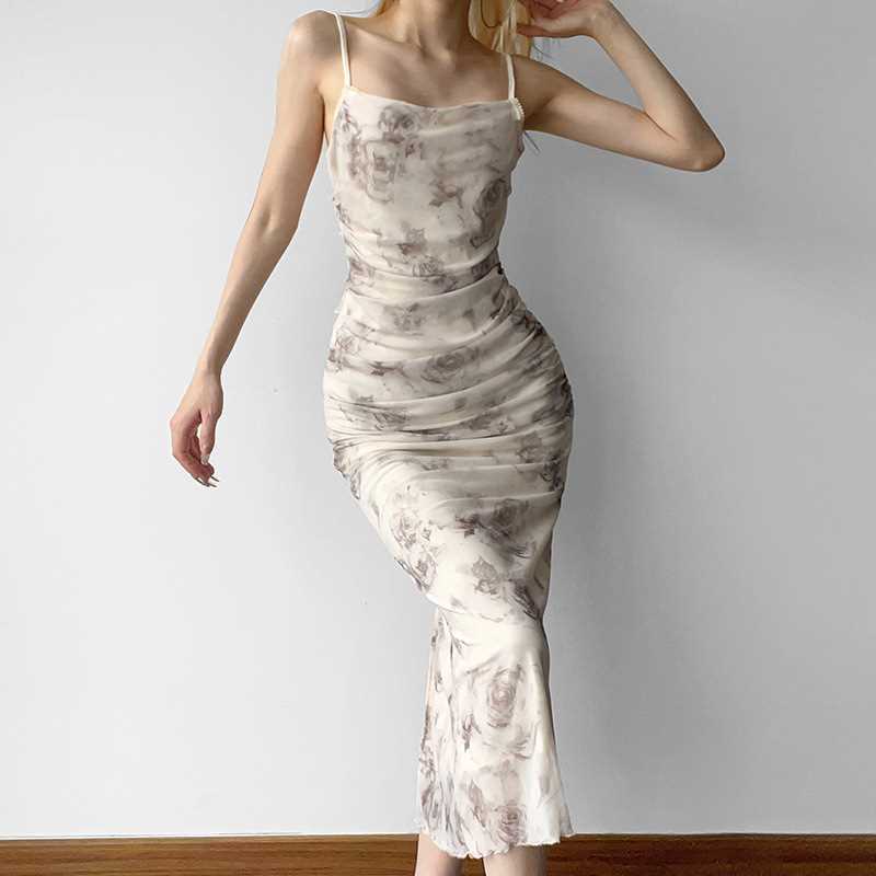 Damen elegantes Maxikleid mit raffinierten Rüschendetails und floralem Druck R&B
