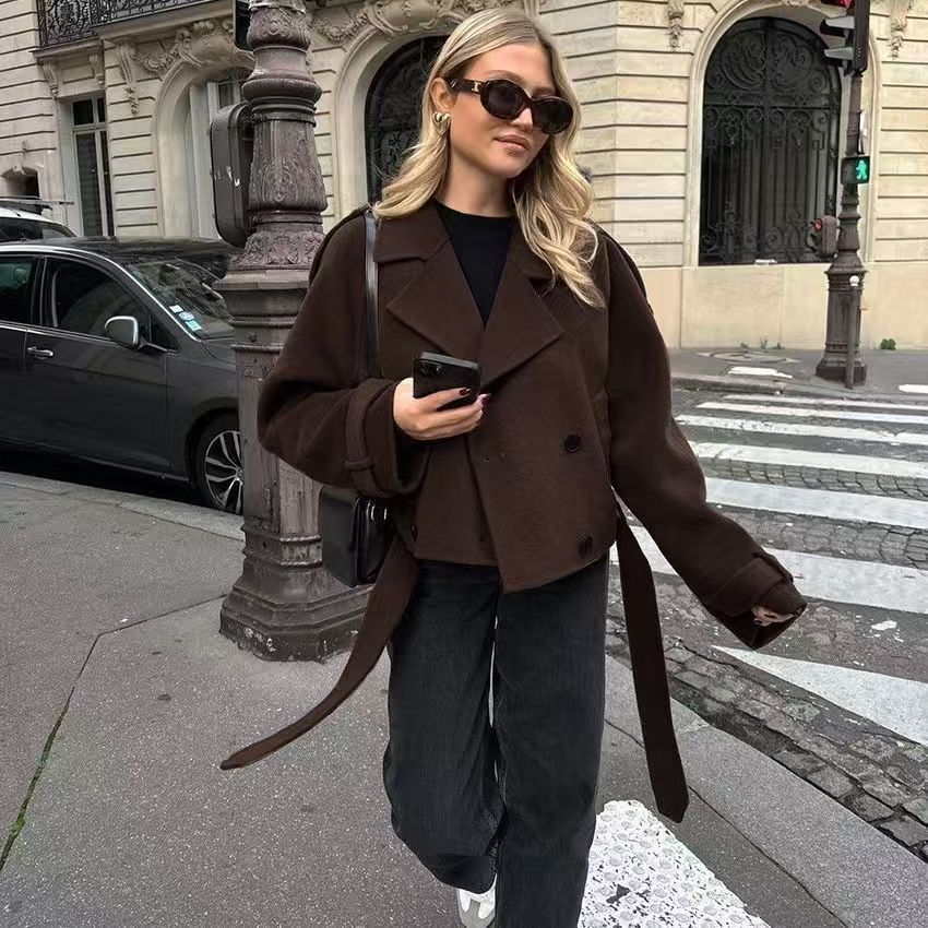 Damen modische cropped Jacke mit breitem Kragen und tailliertem Schnitt R&B