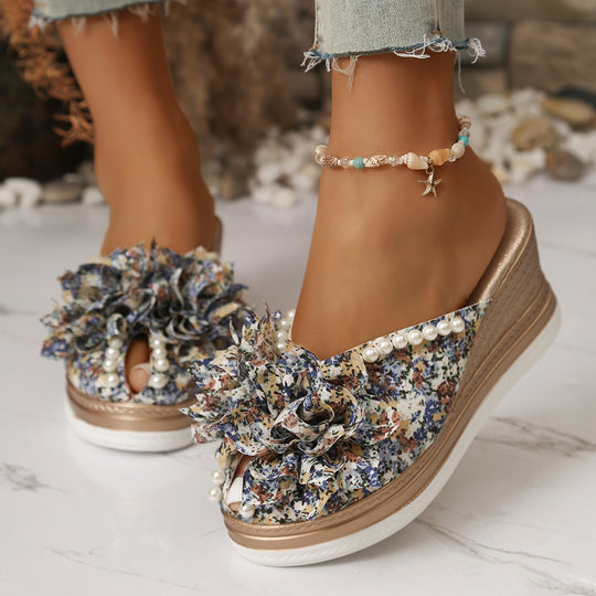 Damen Wedge-Pantoletten mit floralem Design und eleganten Perlenakzenten R&B