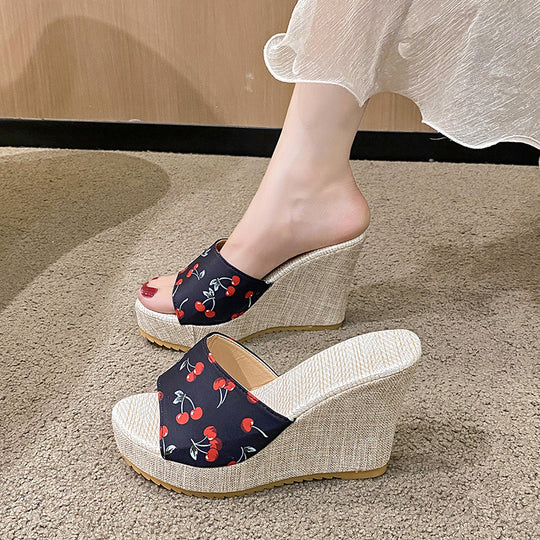 Damen Wedge-Pantoletten mit fruchtigem Muster und rutschfester Sohle R&B