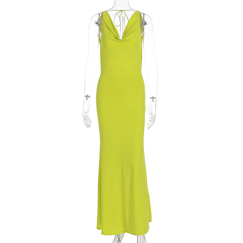 Damen Maxikleid mit tiefem Wasserfallausschnitt und figurumspielendem Schnitt R&B