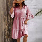 Damen gestreiftes Sommerkleid mit voluminösen Rüschensäulen und V-Ausschnitt R&B