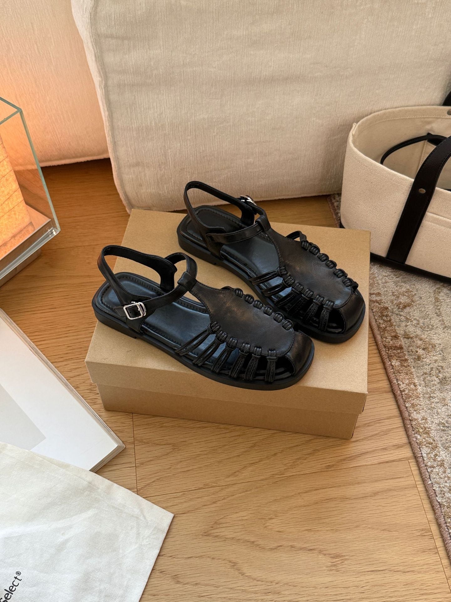 Damen Sandalen mit raffiniertem Riemendesign und komfortablem Fußbett