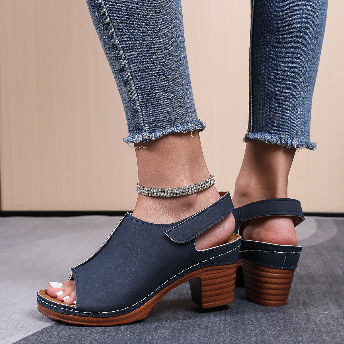 Damen Clogs mit elegantem offenes Design und komfortablem Blockabsatz R&B