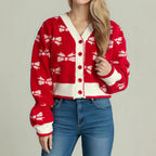 Damen Strickjacke mit verspieltem Schmetterlingsmotiv und dekorativen Knöpfen R&B