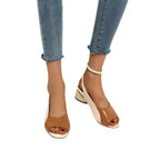 Damen Elegante Slingbacks mit modischem Blockabsatz und glänzenden Akzenten
