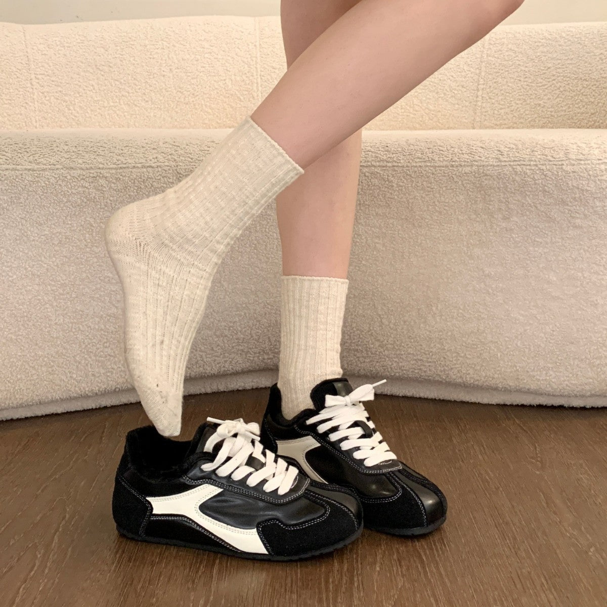 Damen Sneaker mit warmem Kunstfellfutter und rutschfester Sohle R&B