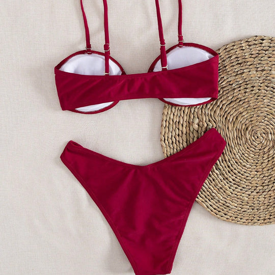 Damen Bandeau-Bikini mit modischem Schnitt und verstellbaren Trägern R&B