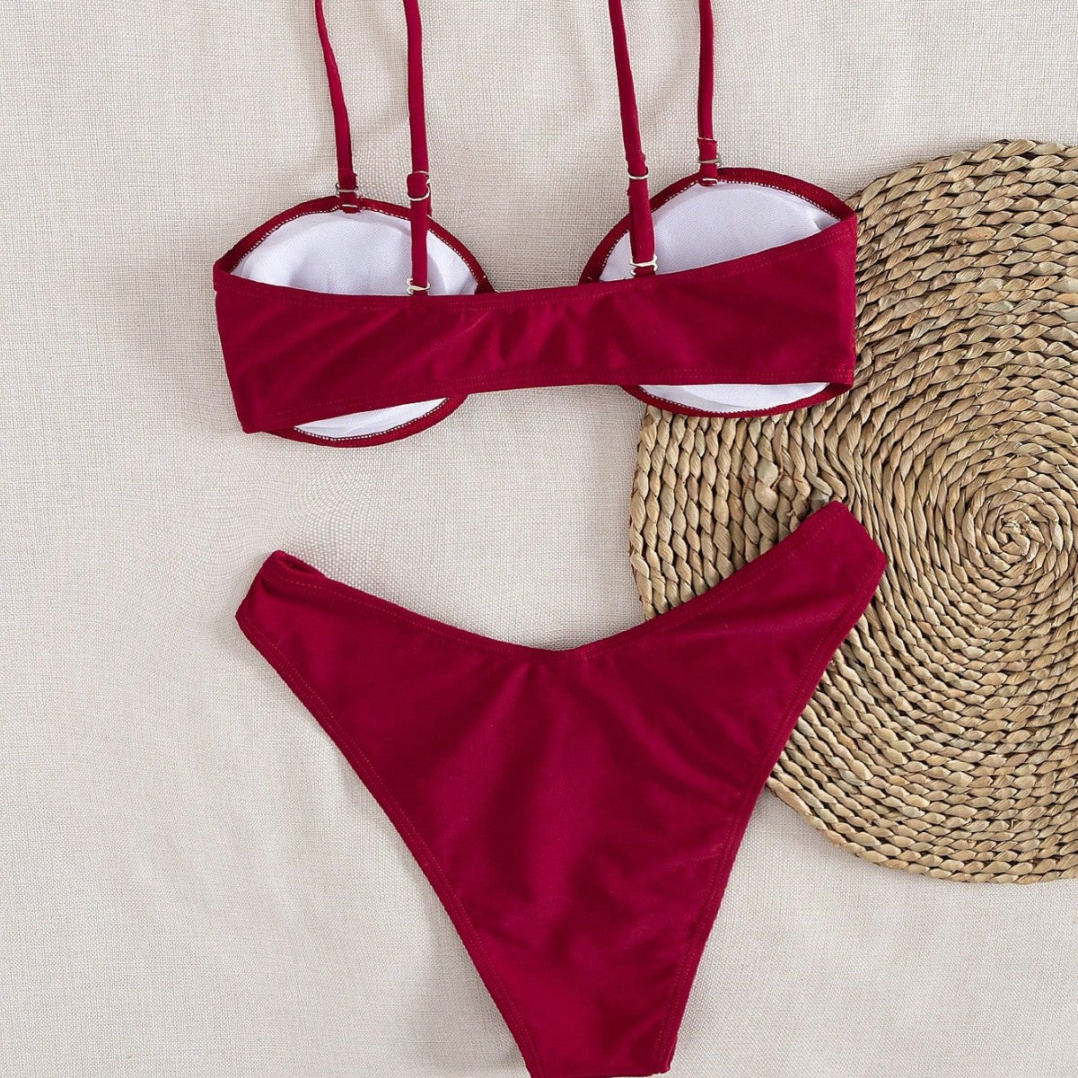 Damen Bandeau-Bikini mit modischem Schnitt und verstellbaren Trägern R&B