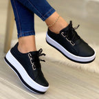Damen Sneaker mit Modischem Plateau und Glänzendem Obermaterial R&B