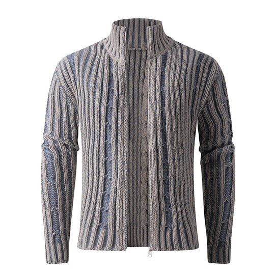 Herren Strickjacke mit Hochkragen und anspruchsvollem Zopfmuster R&B