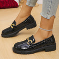 Damen nan glänzende Krokoprägung Loafer mit profilierter Traktorsohle und goldener Zierschnalle R&B