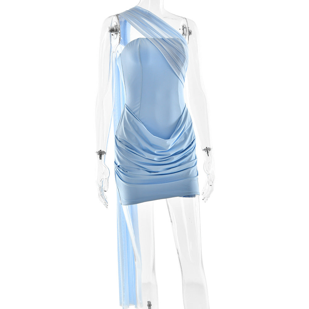 Damen Raffiniertes Minikleid mit asymmetrischem Ausschnitt und Rüschendetails R&B