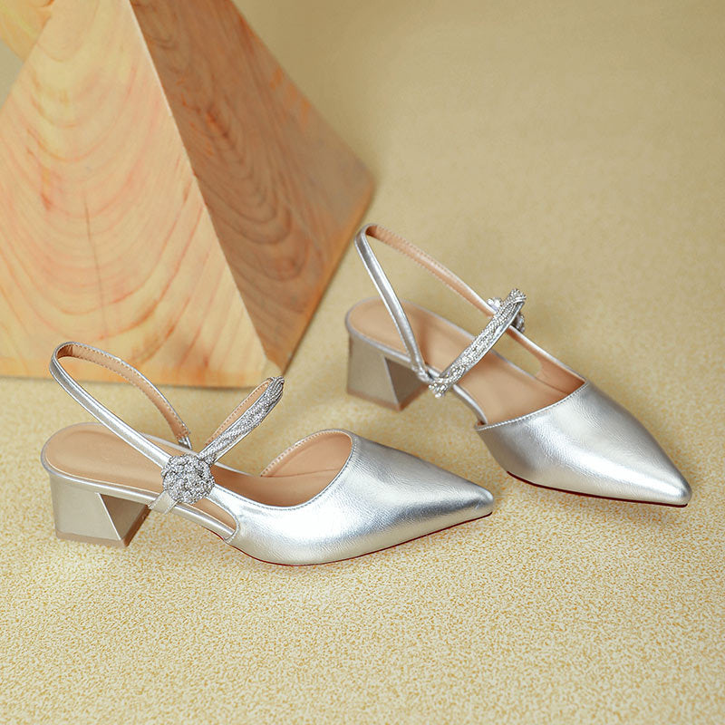 Damen Slingback-Pumps mit geschmackvollem Schmuckdetail