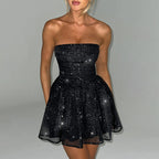 Damen glamouröses Cocktailkleid mit schimmerndem Stoff und figurbetontem Schnitt R&B