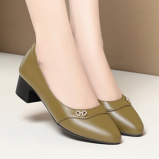 Damen elegante Pumps mit ansprechendem Schmuckdetail und bequemem Blockabsatz R&B