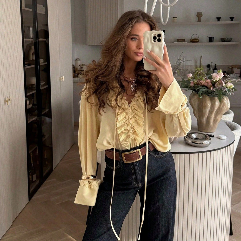 Damen elegantes Blusenshirt mit rüschenverzierten Details und schickem Ausschnitt R&B