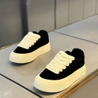 Damen Sneakers mit hoher Plattform und breiter Schnürung R&B