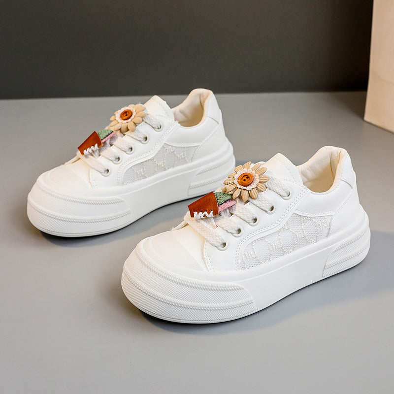 Damen modische Plateau Sneakers mit floralen Applikationen R&B