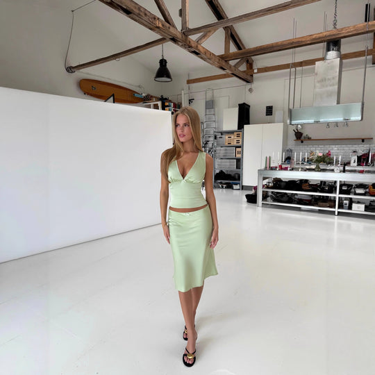 Damen elegantes Zweiteiler-Set mit V-Ausschnitt und fließendem Material R&B