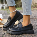 Damen Loafers mit dekorativer Kettenapplikation und robustem Profil R&B