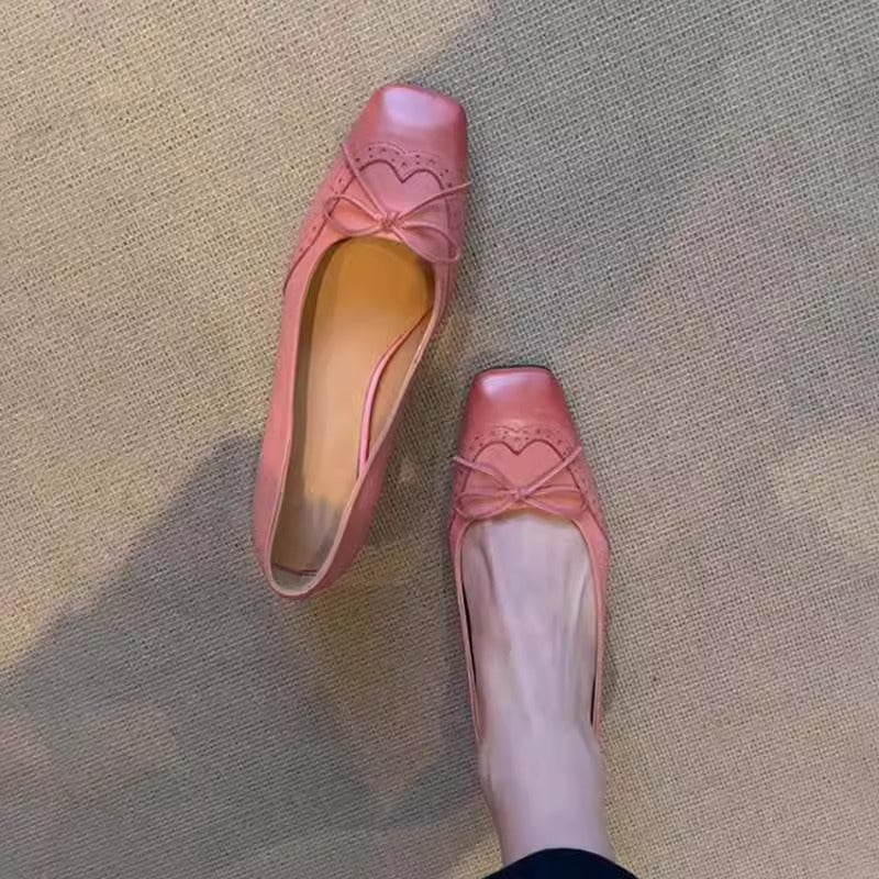 Damen elegante Pumps mit modischem Schleifenakzent und komfortablem Blockabsatz R&B