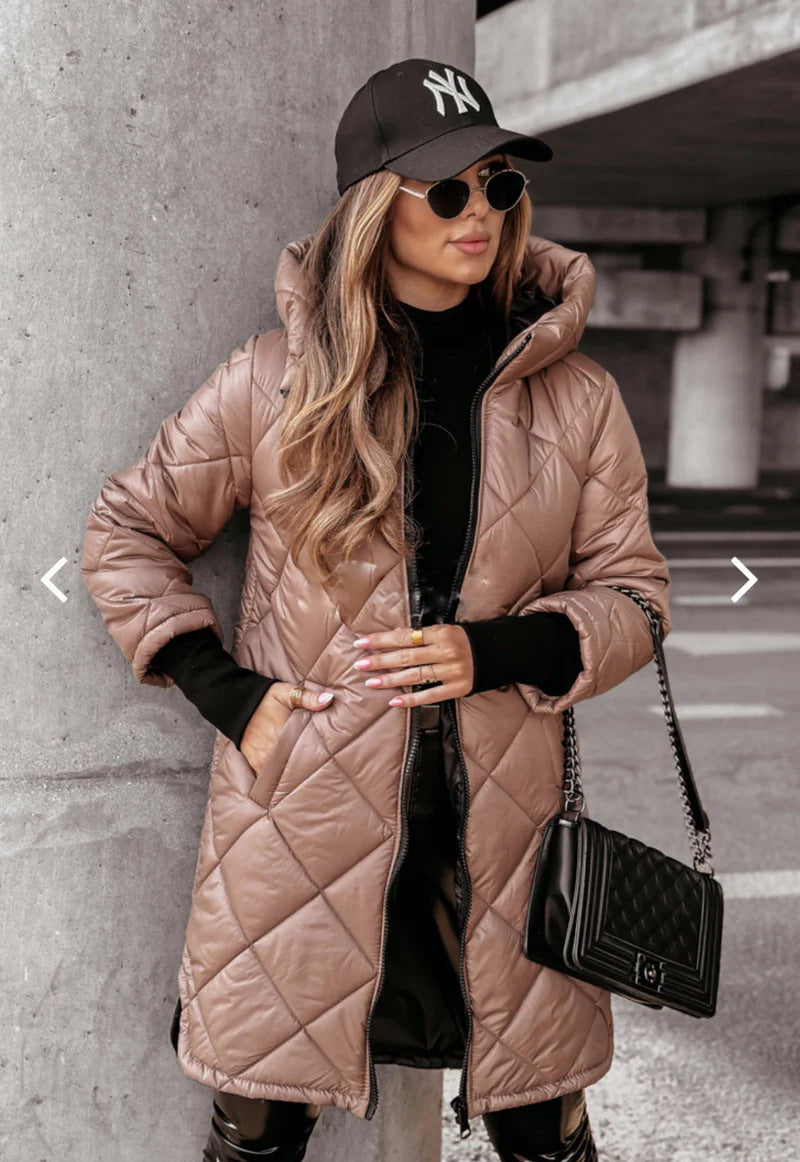 Damen Lässige Steppjacke mit Kapuze und praktischen Taschen R&B