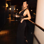 Damen Maxi-Kleid mit tiefem V-Ausschnitt und taillierter Silhouette R&B