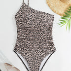 Damen One-Shoulder Badeanzug mit stylischem Animal-Print und femininen Raffungen R&B