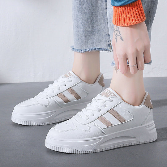 Damen Sportliche Sneakers mit atmungsaktiver Konstruktion und dämpfender Laufsohle R&B