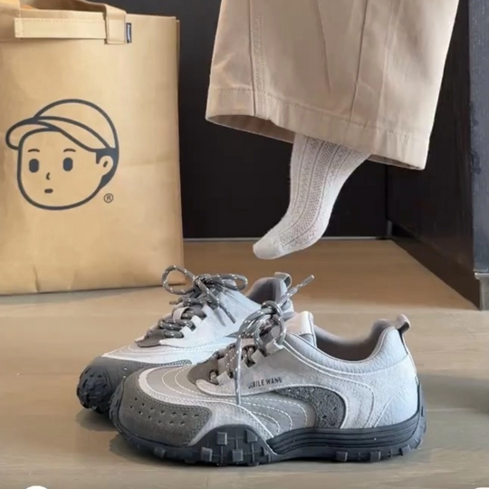 Damen Sportliche Sneakers mit einzigartigem Profil und atmungsaktiver Obermaterialstruktur R&B