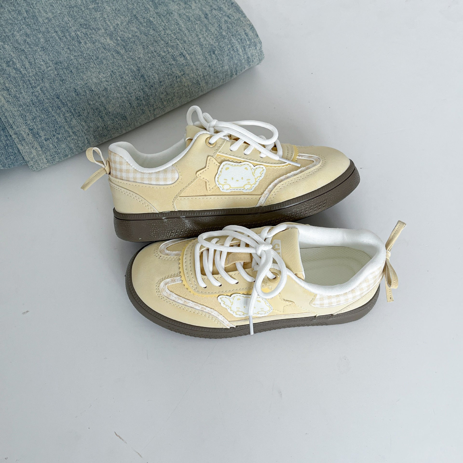 Damen Sneakers mit verspieltem Design und atmungsaktiver Innensohle