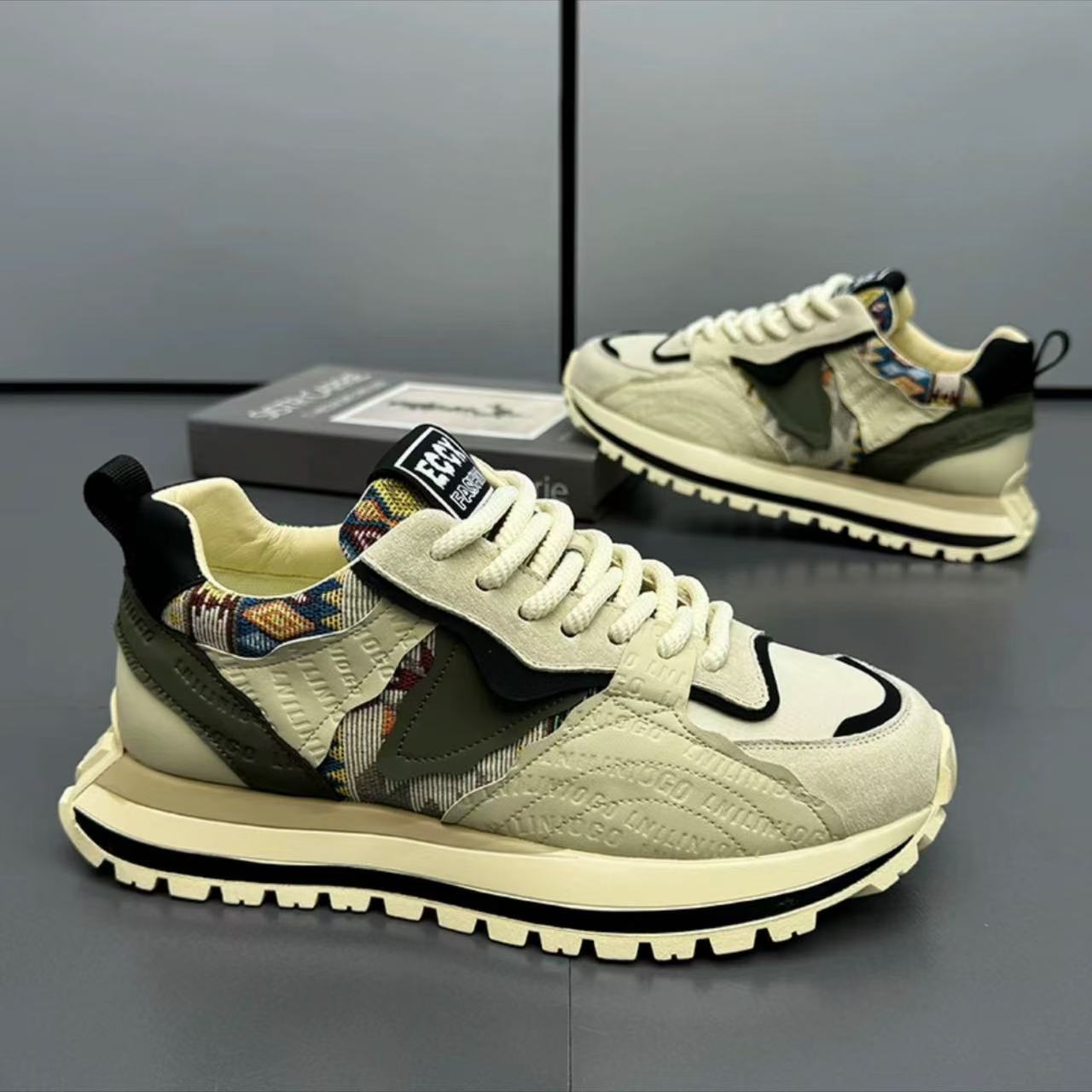 Damen Sportliche hybride Sneakers mit modischem Design R&B