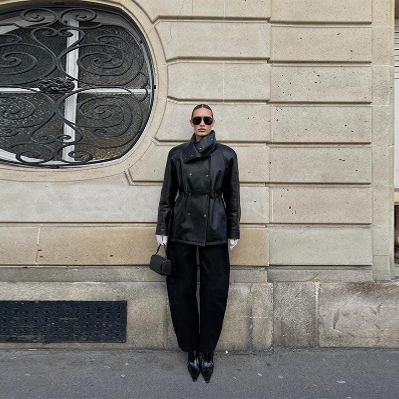 Damen Modische Kunstlederjacke mit hohen Kragen und praktischen Taschen R&B