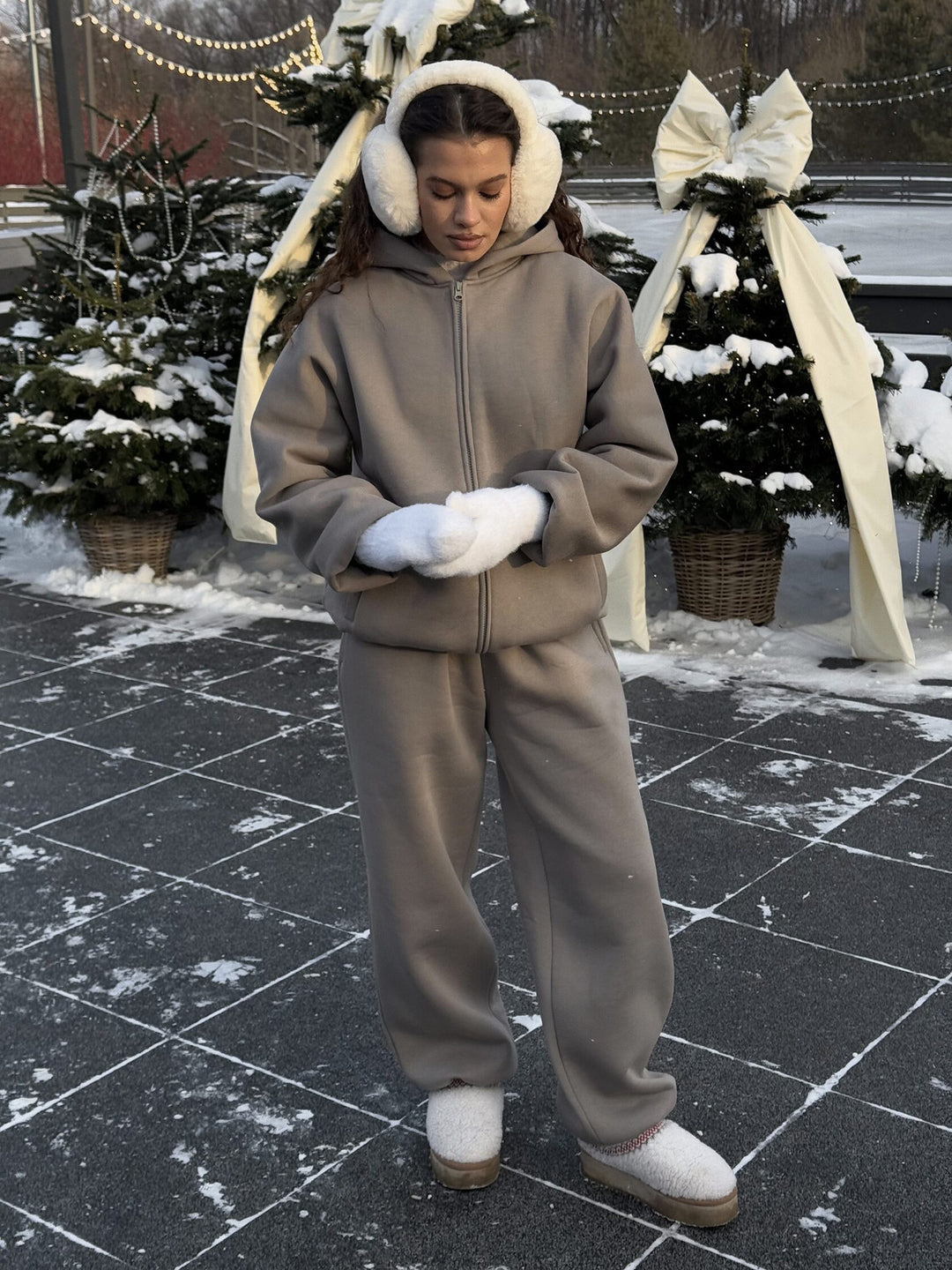 Damen lässige Fleece-Jacke mit hohem Kragen und großzügigen Taschen R&B
