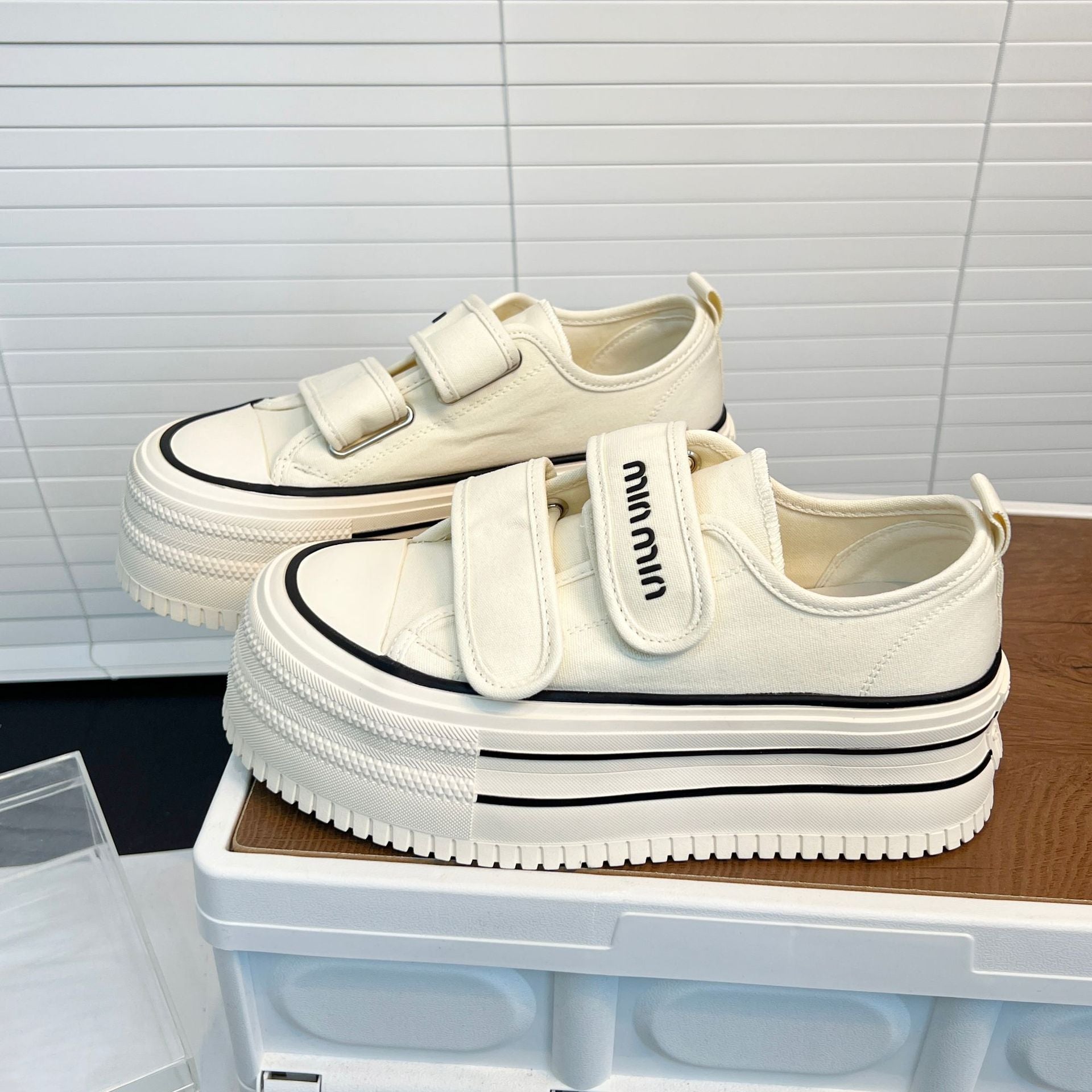 Damen Chunky Sneakers mit Klettverschluss und modischer Plateausohle R&B