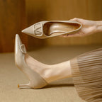 Damen stilvolle und elegante Pumps mit dekorativem Schleifenakzent
