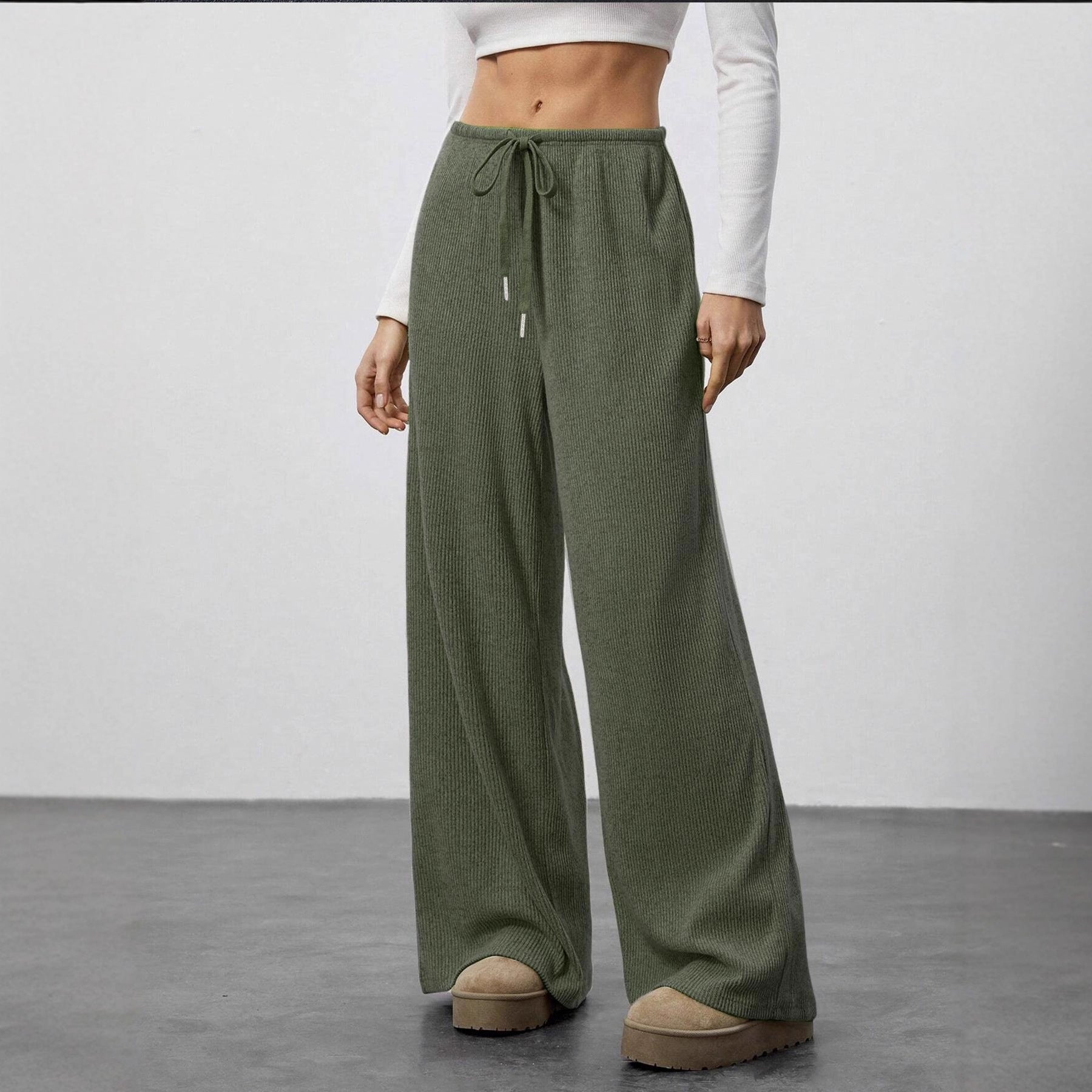 Damen Weit geschnittene Relax-Hose aus elastischem Strickmaterial mit Kordelzug R&B