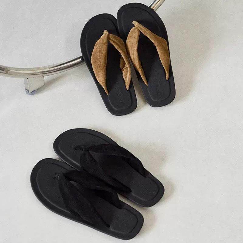 Damen eleganten Zehentrenner-Sandalen mit weich gepolstertem Fußbett und modischem Riemendesign R&B
