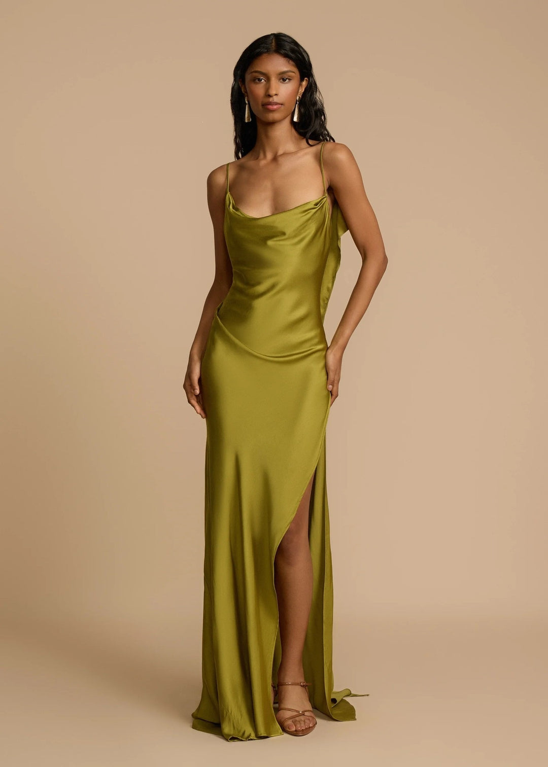 Damen Elegantes Maxikleid mit tiefem Ausschnitt und seitlichem Schlitz R&B